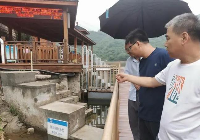 降雨持續!北京急調16名水利專家奔赴8區現場協助防汛